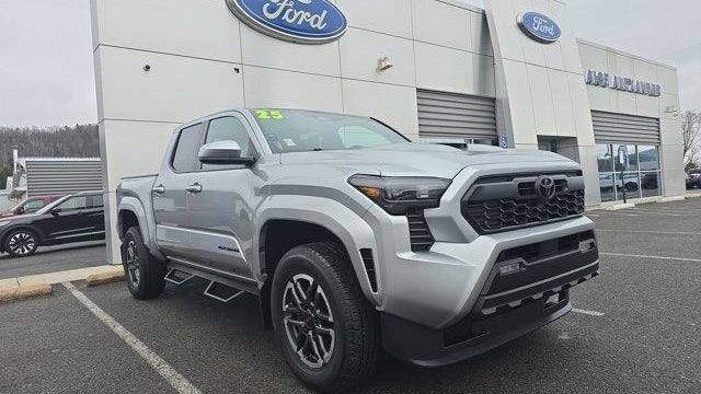 Preowned 2025 Toyota Tacoma SR5 for Sale