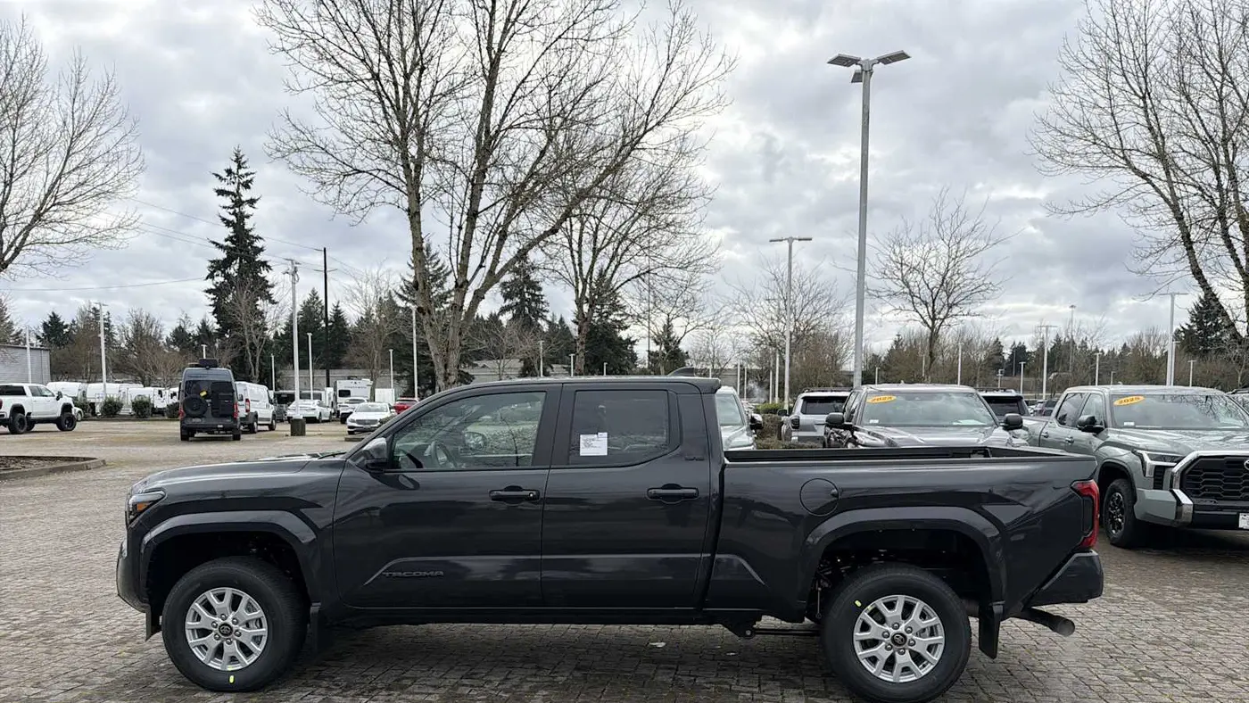 2026 Toyota Tacoma SR5