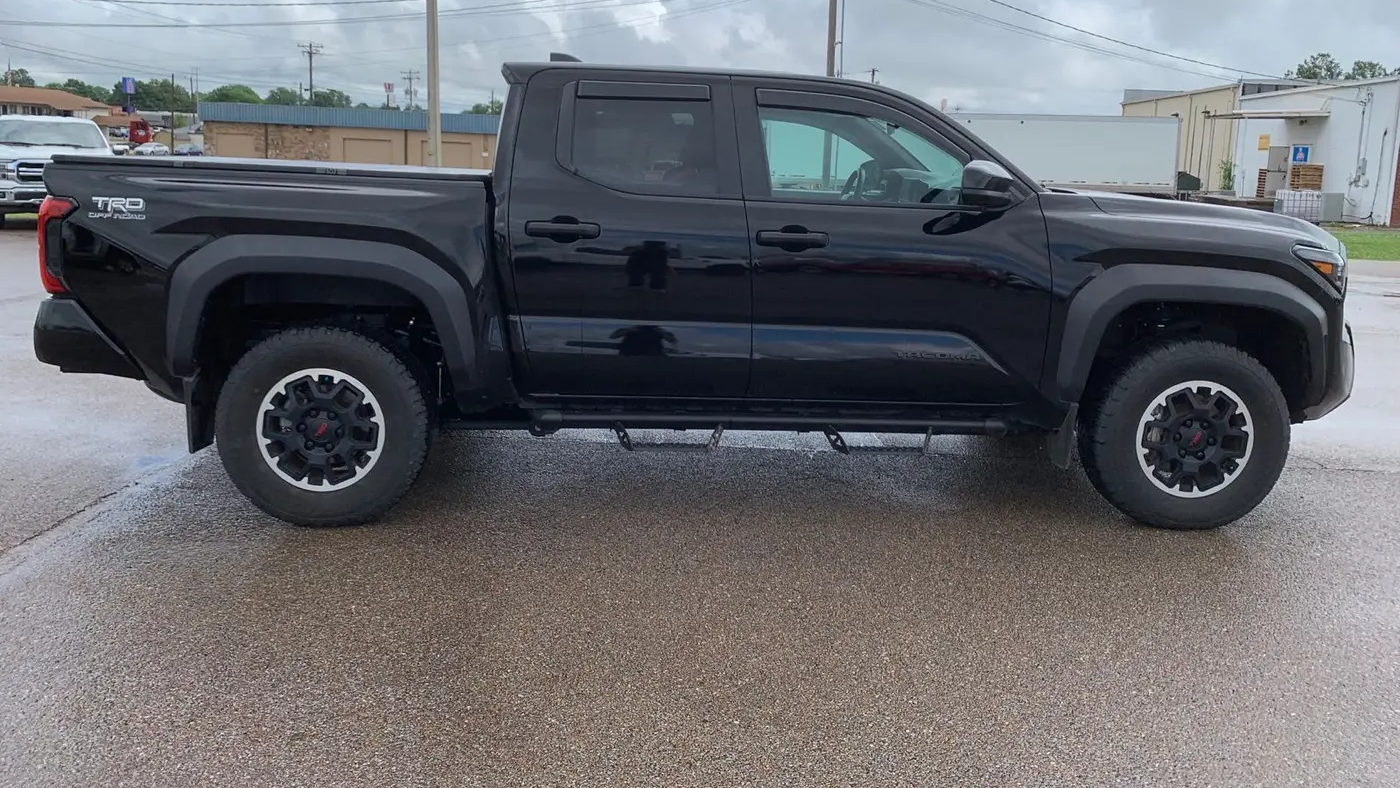2024 Toyota Tacoma TRD Off-Road