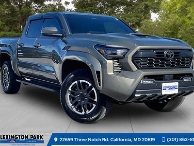 2024 Toyota Tacoma 4X4 SR5 4DR Double Cab 5.0 FT SB