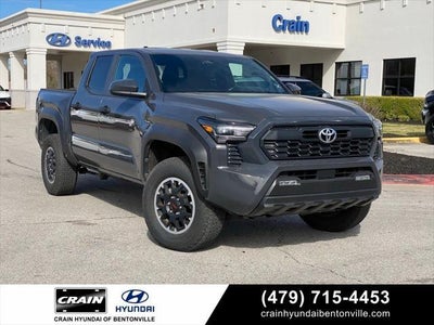 2025 Toyota Tacoma 4X4 SR5 4DR Double Cab 5.0 FT SB