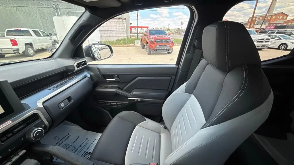 2025 Toyota Tacoma TRD Off-Road