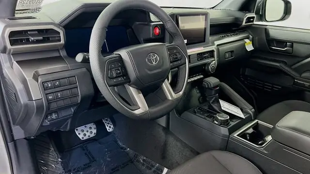 2025 Toyota Tacoma SR5