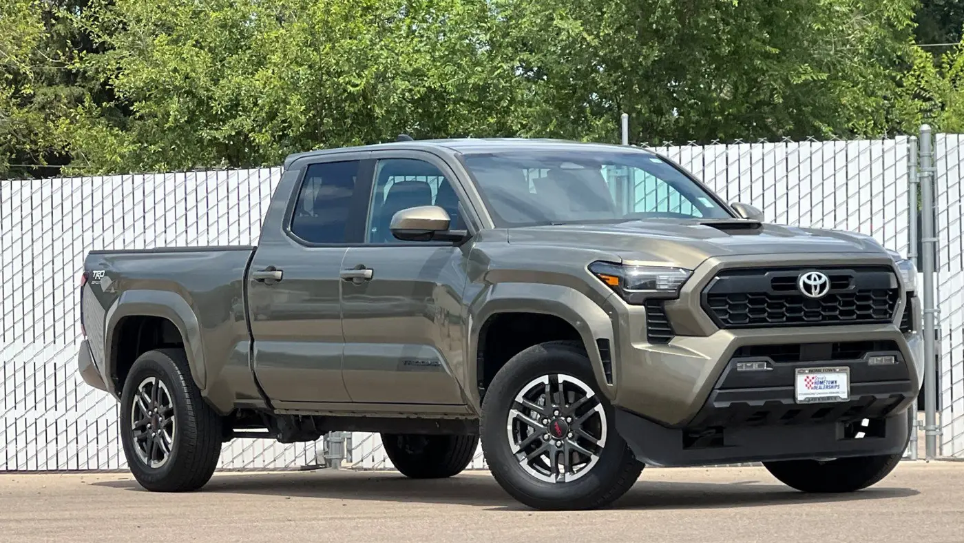 2025 Toyota Tacoma SR5