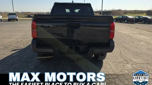 2025 Toyota Tacoma SR5