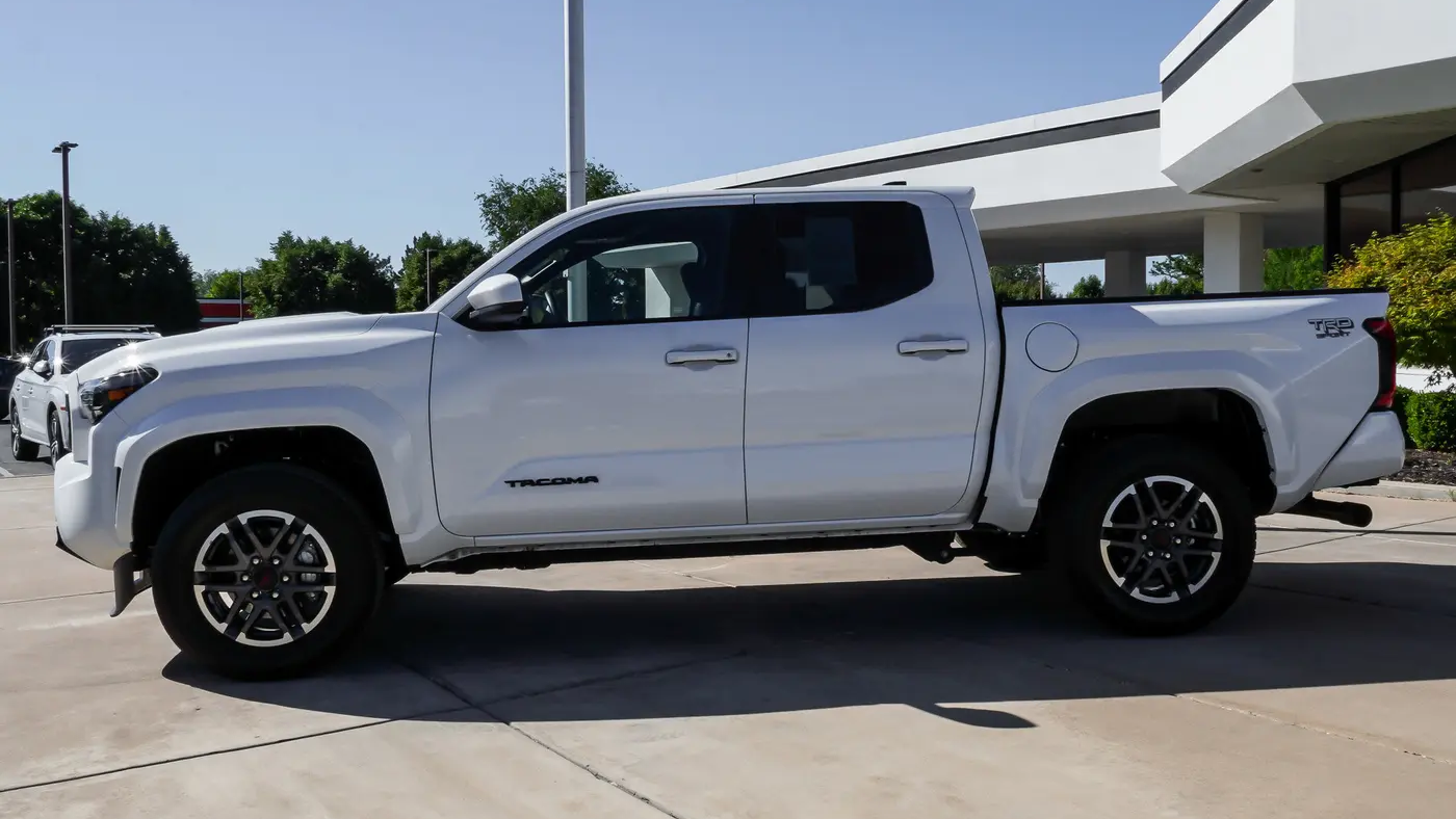 2025 Toyota Tacoma TRD Sport
