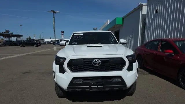 2025 Toyota Tacoma TRD Sport