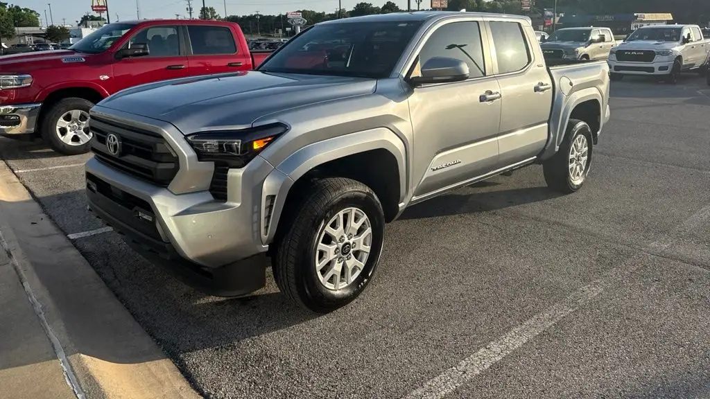 2024 Toyota Tacoma TRD Off-Road