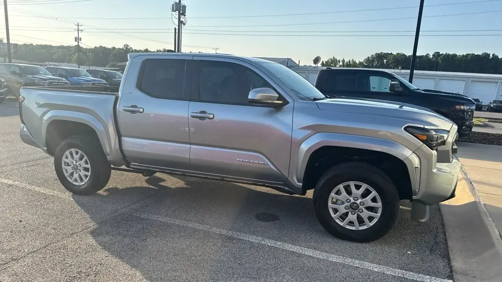 2024 Toyota Tacoma TRD Off-Road