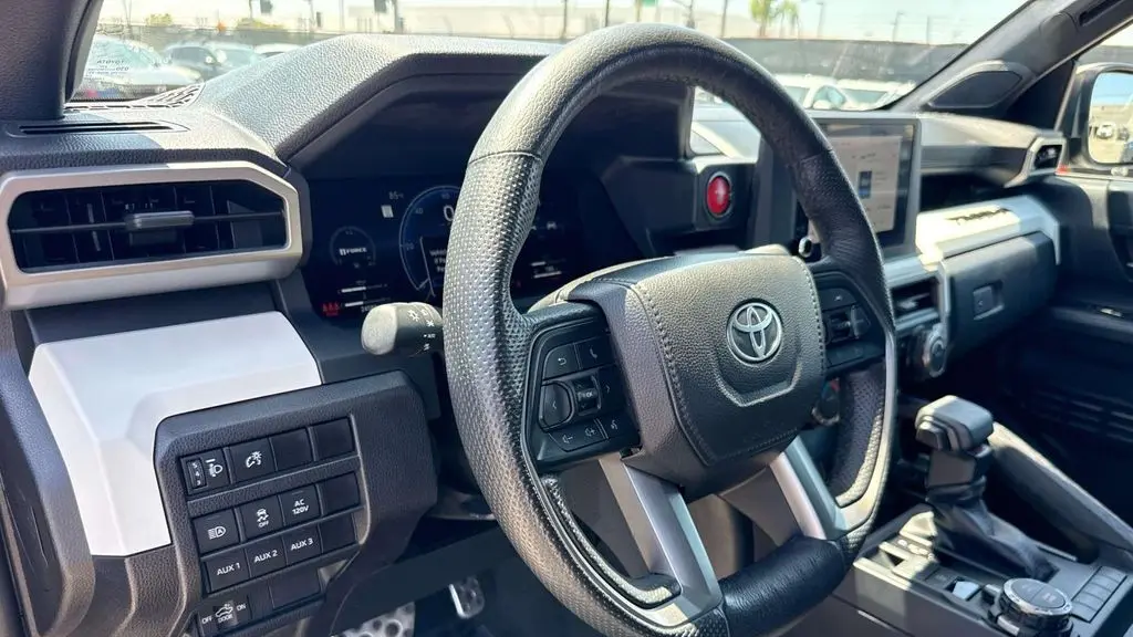 2024 Toyota Tacoma SR5