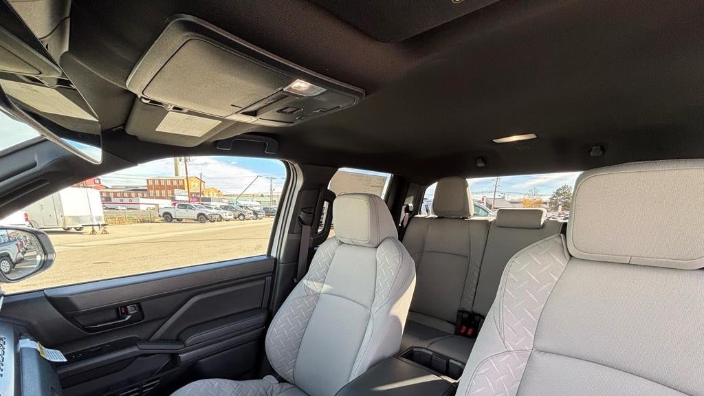 2025 Toyota Tacoma SR5