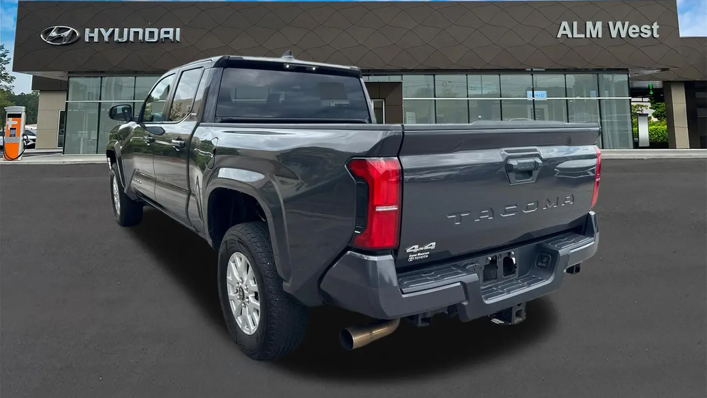 2024 Toyota Tacoma SR5