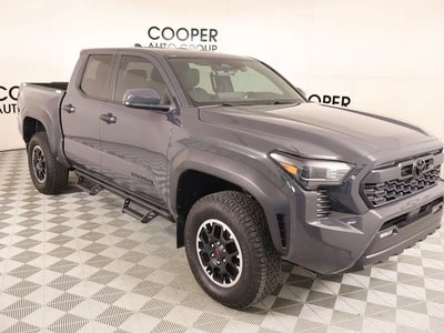 2024 Toyota Tacoma 4X4 TRD Off-Road 4DR Double Cab 5.0 FT SB 8A