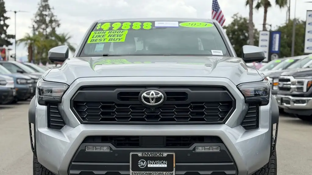 2024 Toyota Tacoma SR5