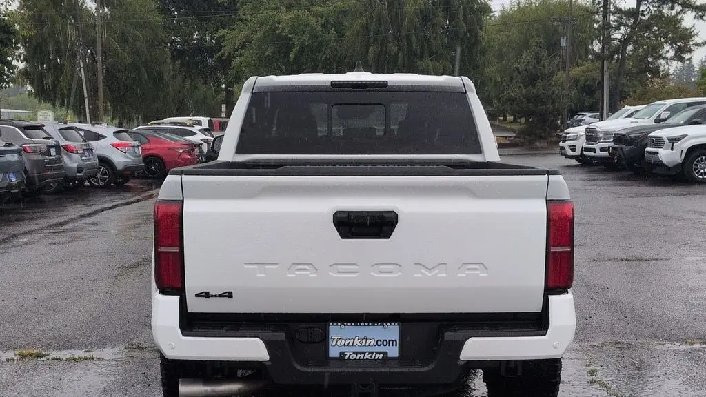 2024 Toyota Tacoma TRD Off-Road