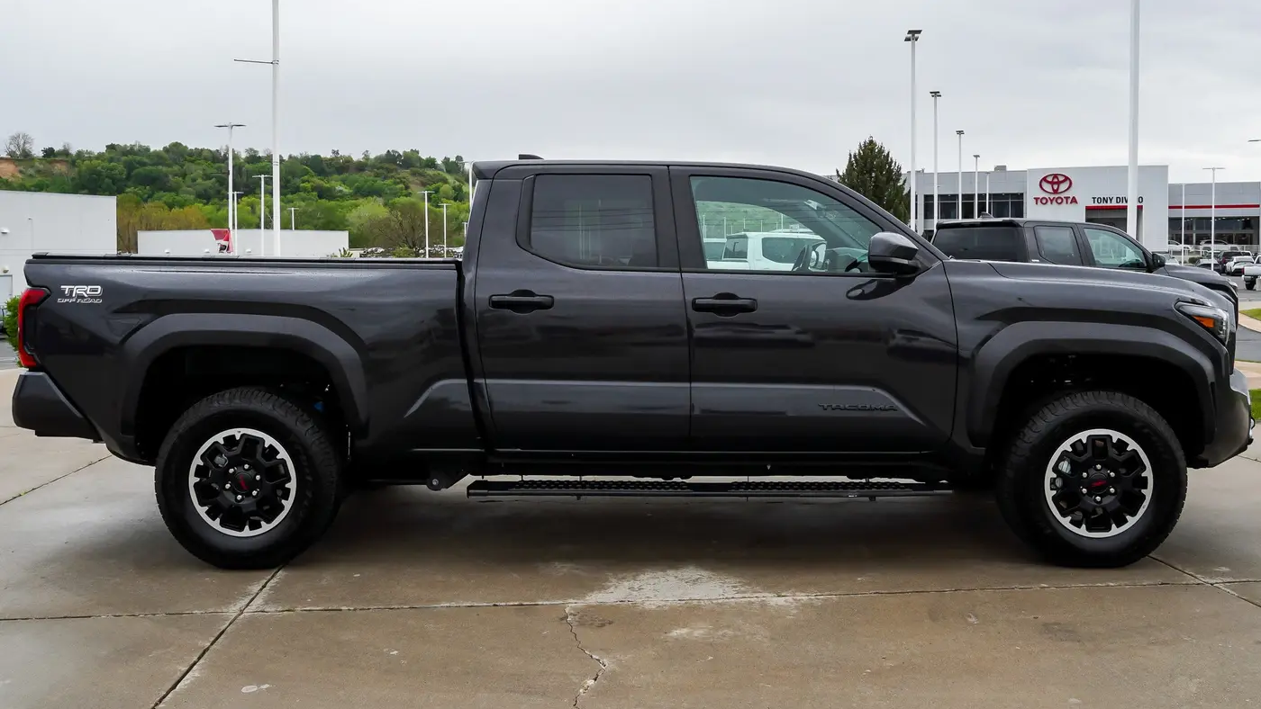 2025 Toyota Tacoma TRD Off-Road