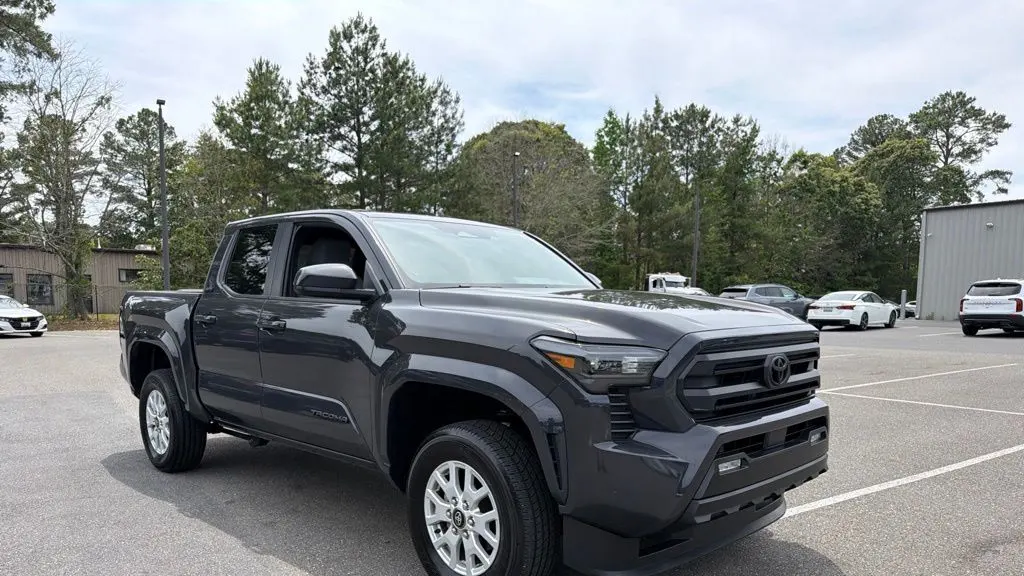 2024 Toyota Tacoma SR5