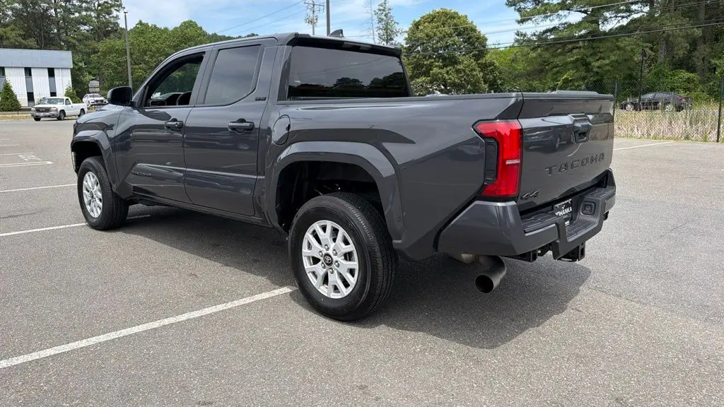 2024 Toyota Tacoma SR5