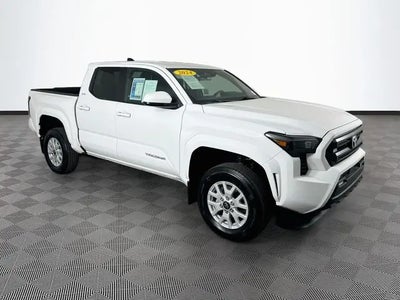 2024 Toyota Tacoma 4X4 SR5 4DR Double Cab 5.0 FT SB