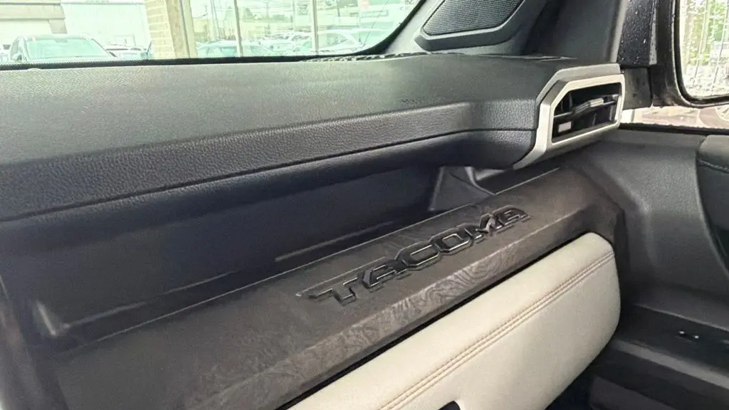 2024 Toyota Tacoma Limited