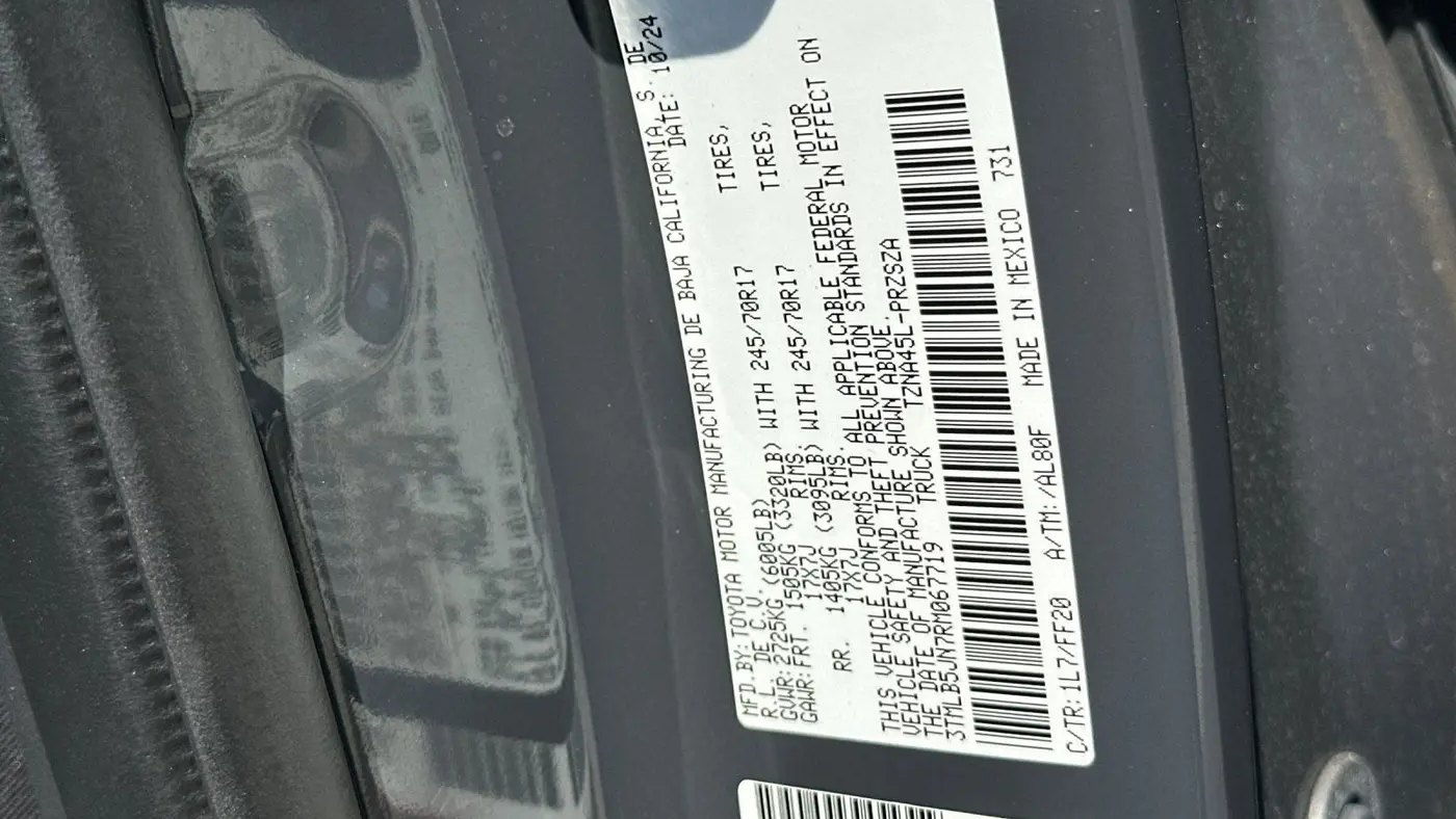 2024 Toyota Tacoma SR5