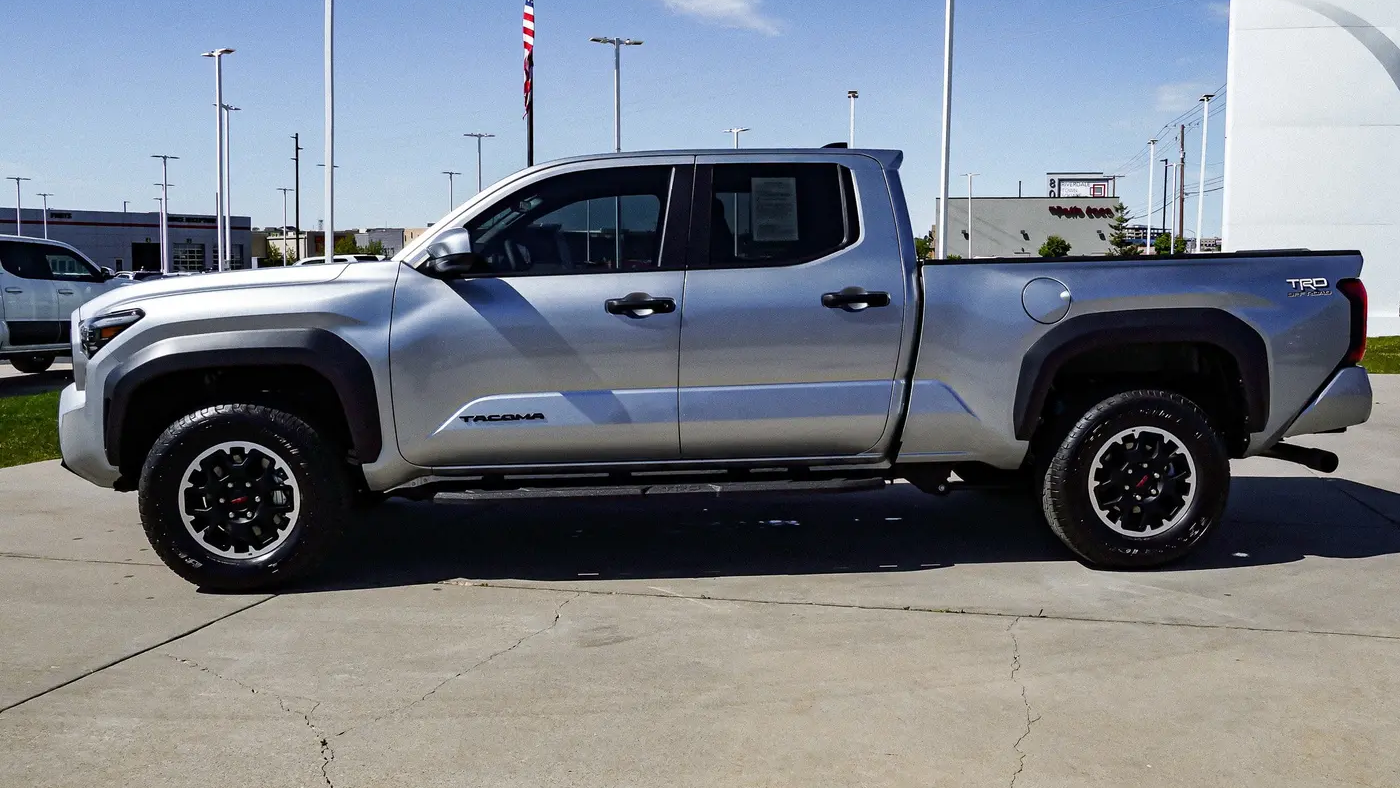 2025 Toyota Tacoma TRD Off-Road