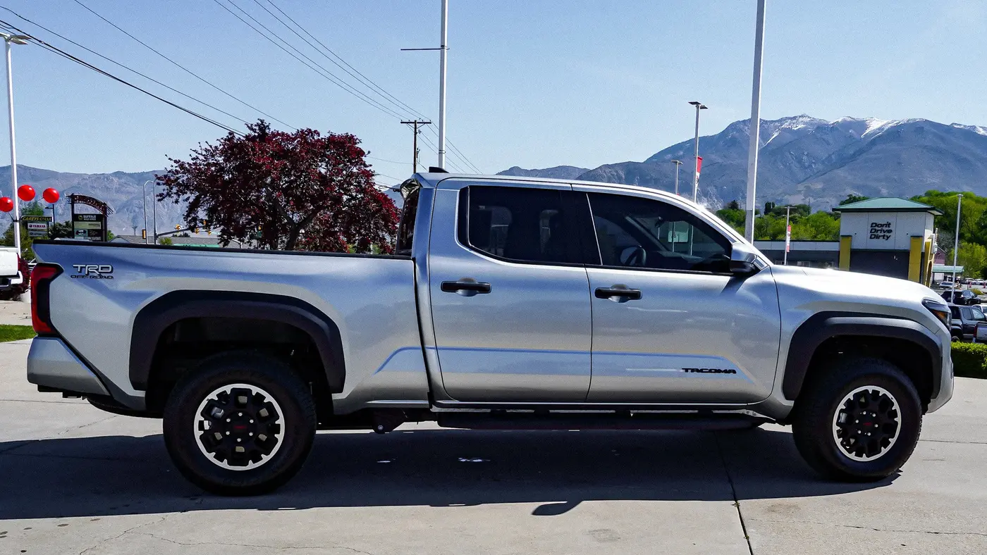 2025 Toyota Tacoma TRD Off-Road