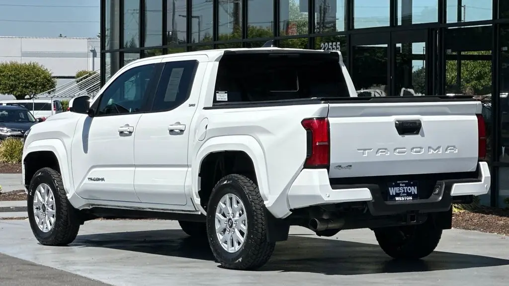 2024 Toyota Tacoma SR5