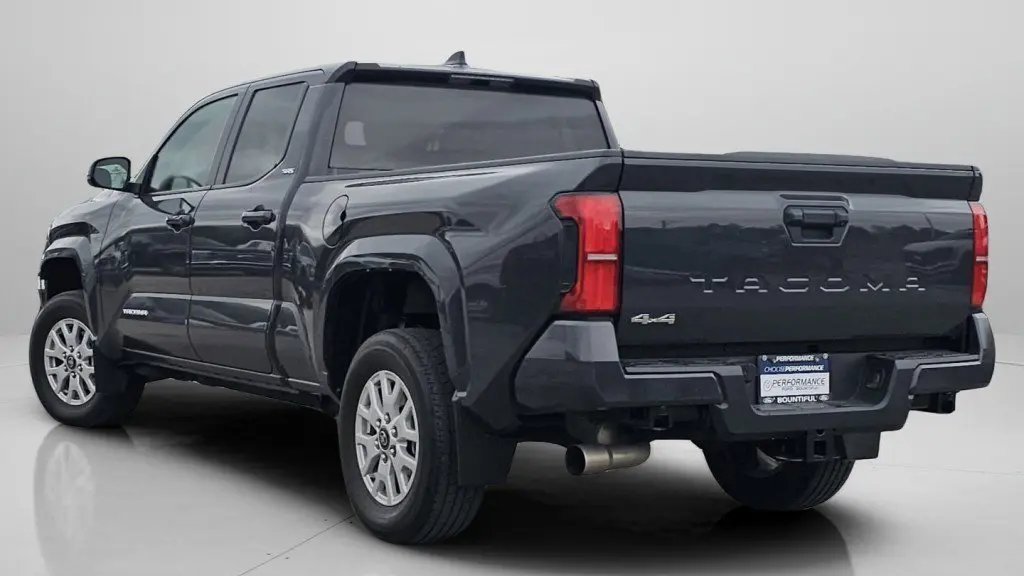 2024 Toyota Tacoma TRD Off-Road