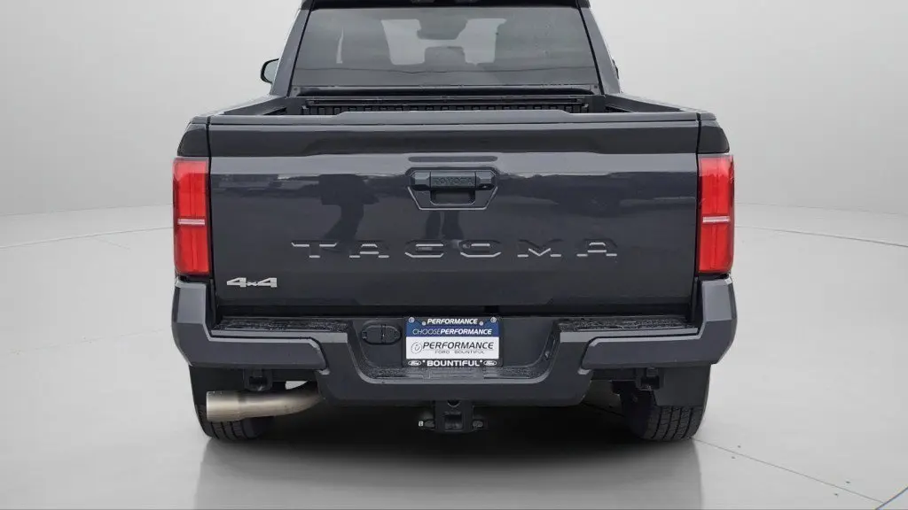 2024 Toyota Tacoma TRD Off-Road