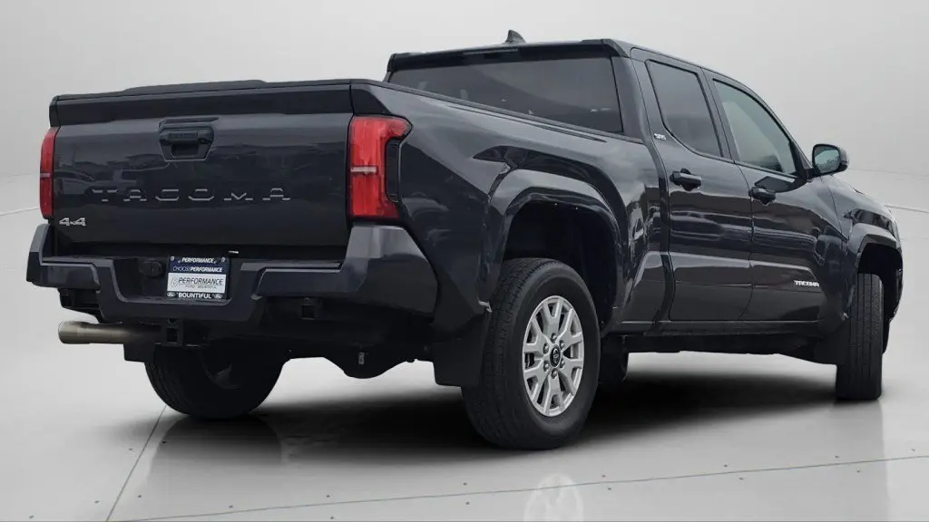 2024 Toyota Tacoma TRD Off-Road