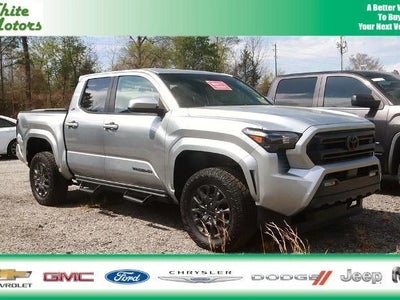 2025 Toyota Tacoma 4X4 SR5 4DR Double Cab 5.0 FT SB