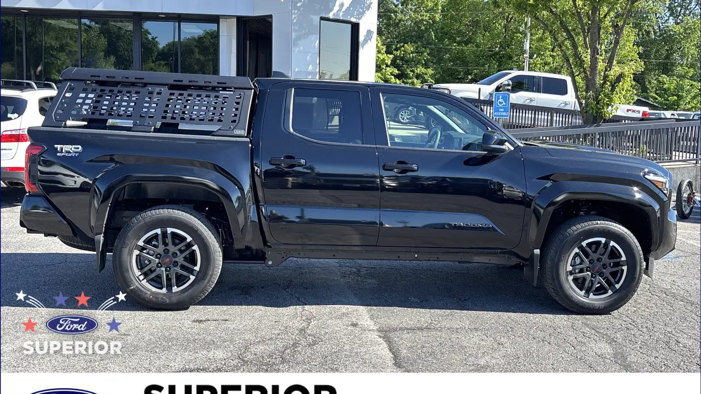 2025 Toyota Tacoma SR5