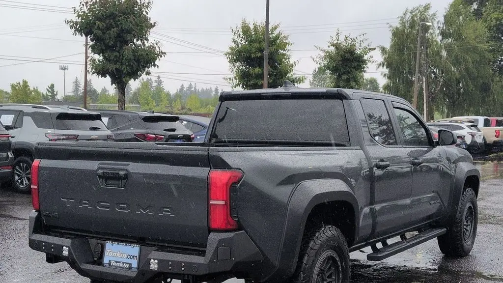 2024 Toyota Tacoma SR5