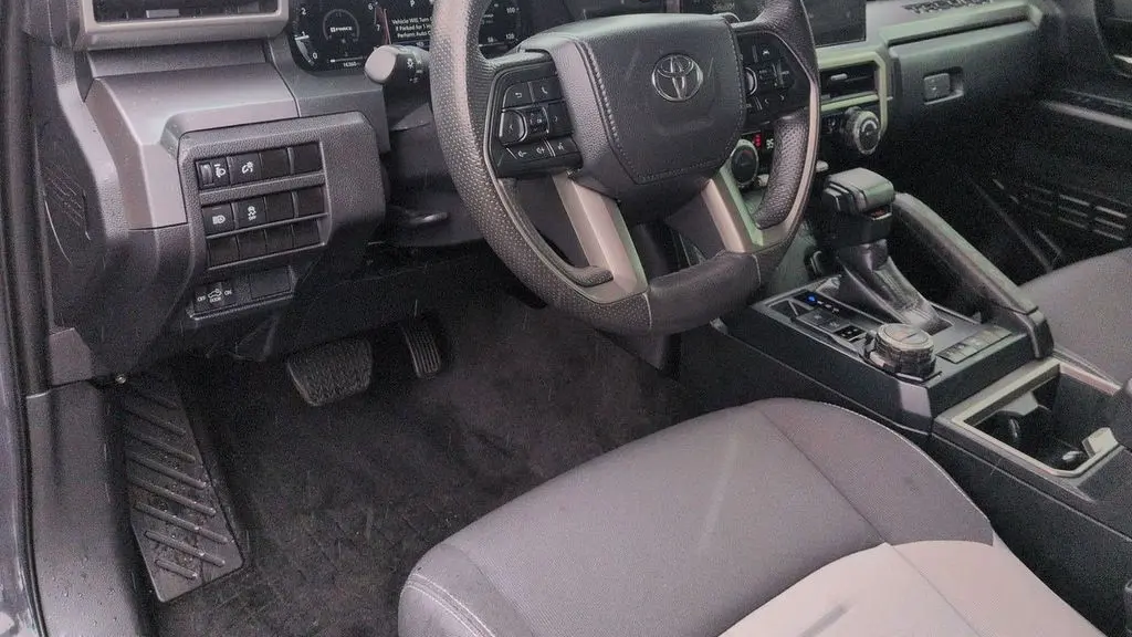 2024 Toyota Tacoma SR5