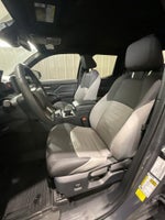 2024 Tacoma Thumbnail 10