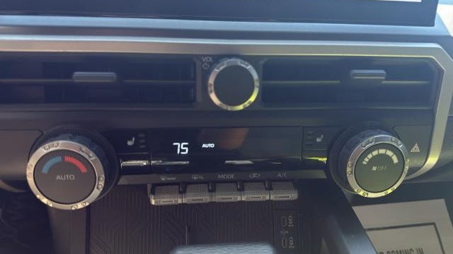 2025 Toyota Tacoma SR5