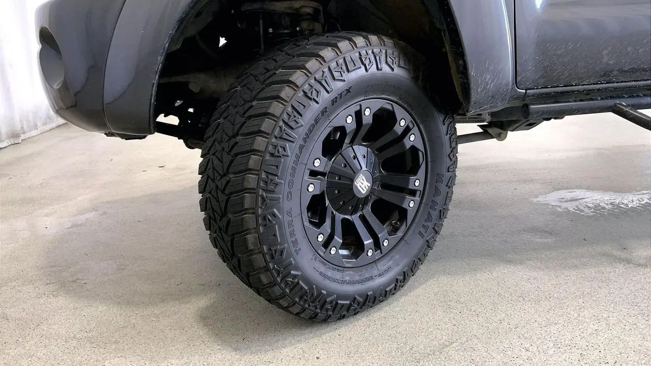 2011 Toyota Tacoma V6