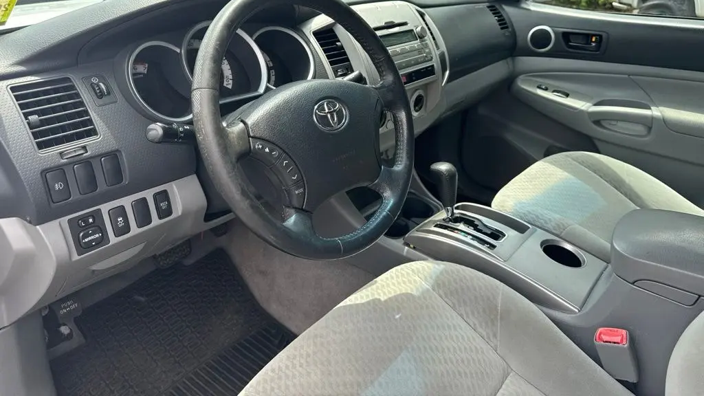 2011 Toyota Tacoma V6