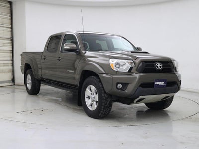 Photo of a 2015 Toyota Tacoma 4X4 V6 4DR Double Cab 6.1 FT SB 5A for sale