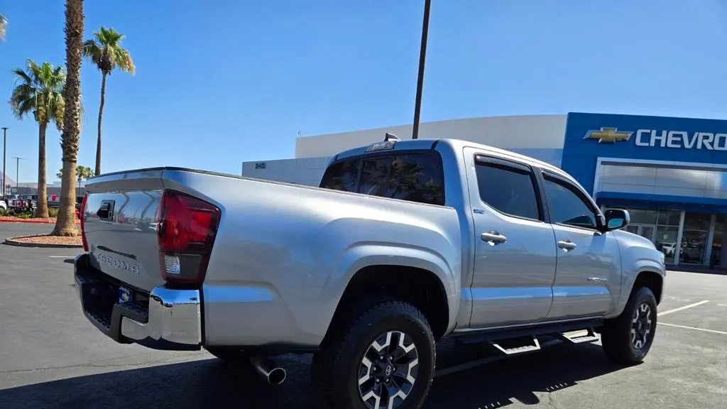 2022 Toyota Tacoma SR5