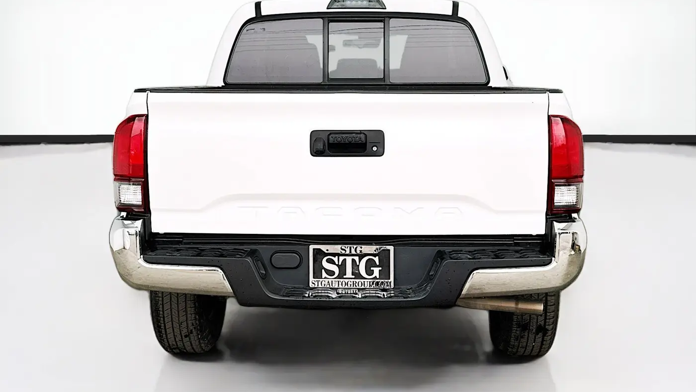2022 Toyota Tacoma SR5