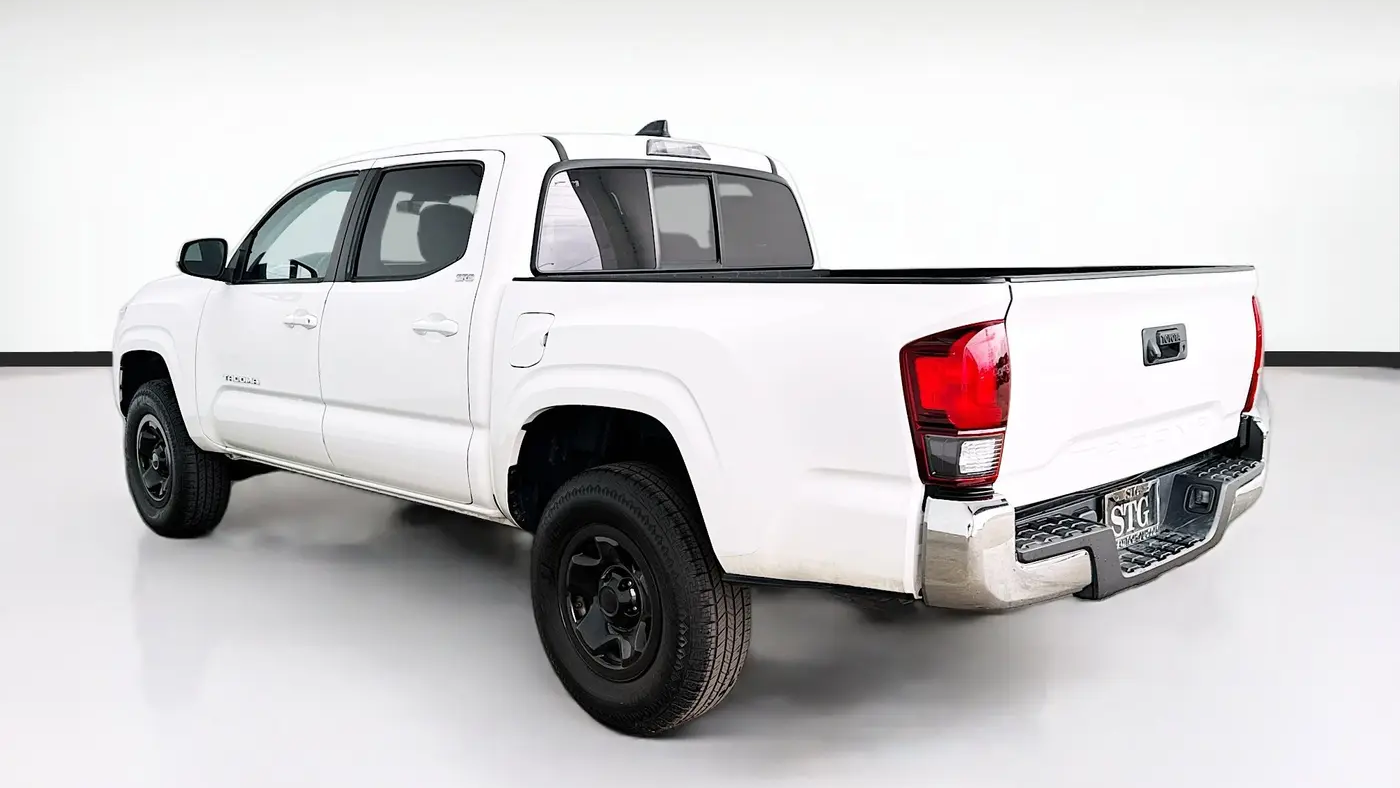 2022 Toyota Tacoma SR5