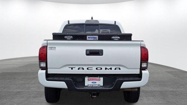 2021 Toyota Tacoma SR5