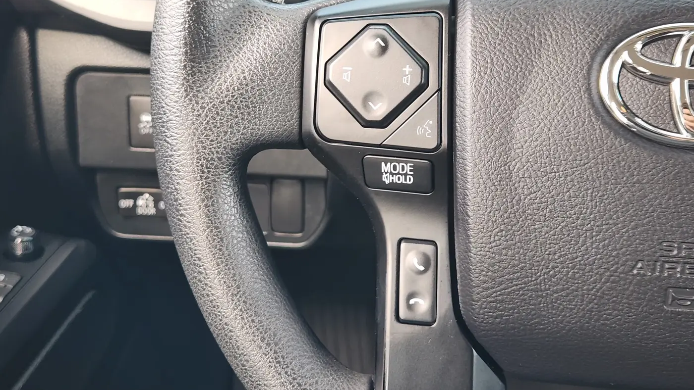 2022 Toyota Tacoma SR