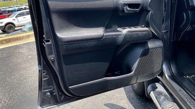2023 Toyota Tacoma TRD Off-Road