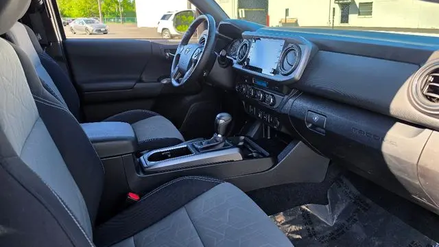 2023 Toyota Tacoma TRD Off-Road