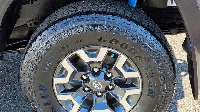 2023 Toyota Tacoma TRD Off-Road