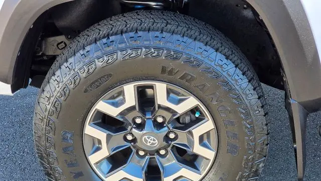 2023 Toyota Tacoma TRD Off-Road