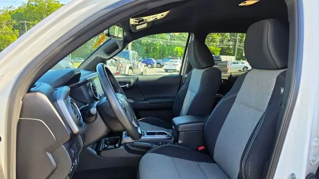 2023 Toyota Tacoma TRD Off-Road